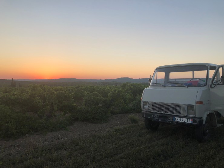 oIFaoACUQkKwgLrT%ixYgA